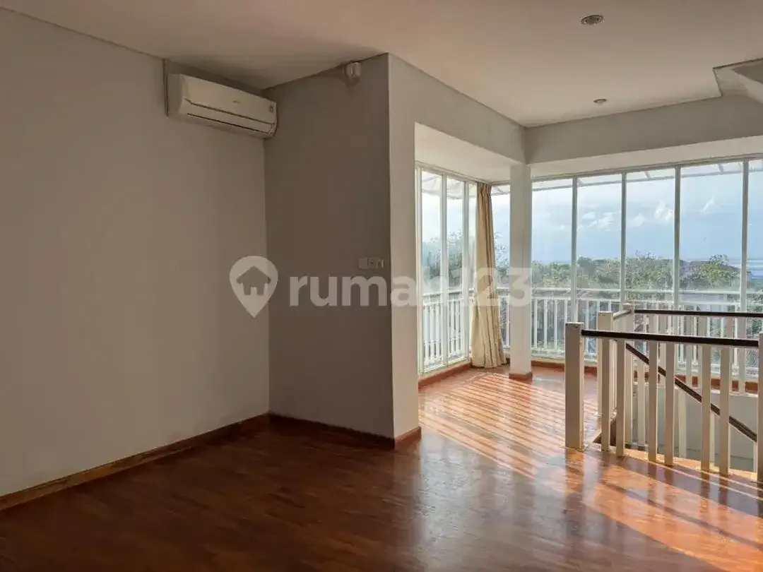 Dijual Villa Mewah Semi Furnished di Nusa Dua Bali - Image 7 of 10