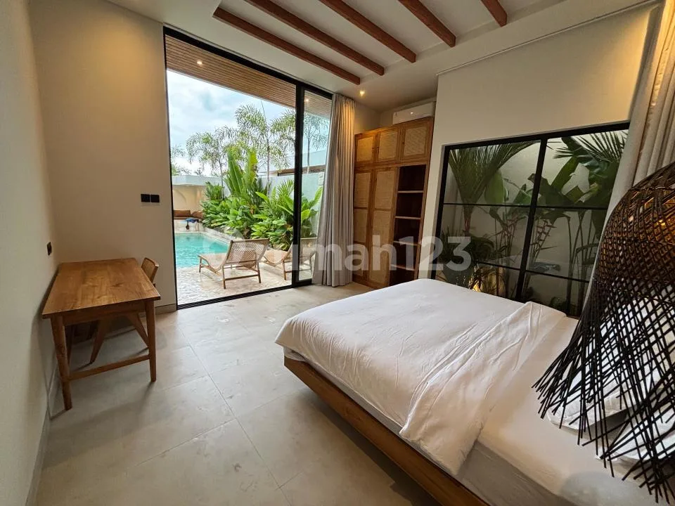 Luxury Modern Villa In Munggu - 10 Minutes To Seseh Beach - Image 2 of 4