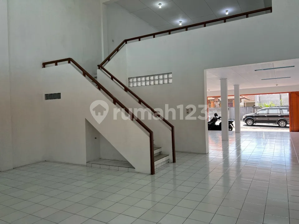 Property Komesial Ruko dan Tanah Lokasi Prime Strategis di Area Pusat Bisnis Jl. Gunung Agung Denpasar Barat - Image 3 of 4