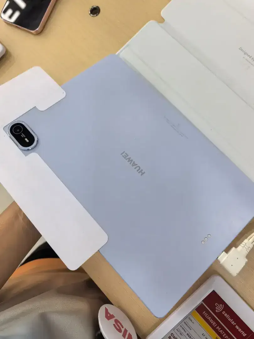 NEW HUAWEI MATEPAD AIR - Image 2 of 3