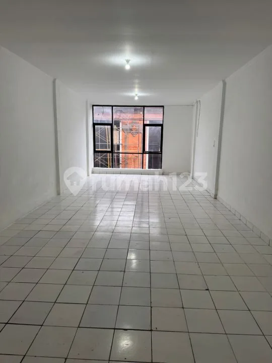 Dijual Ruko di Pusat Kota Denpasar Cocok untuk Dijadikan Kantor - Image 1 of 4