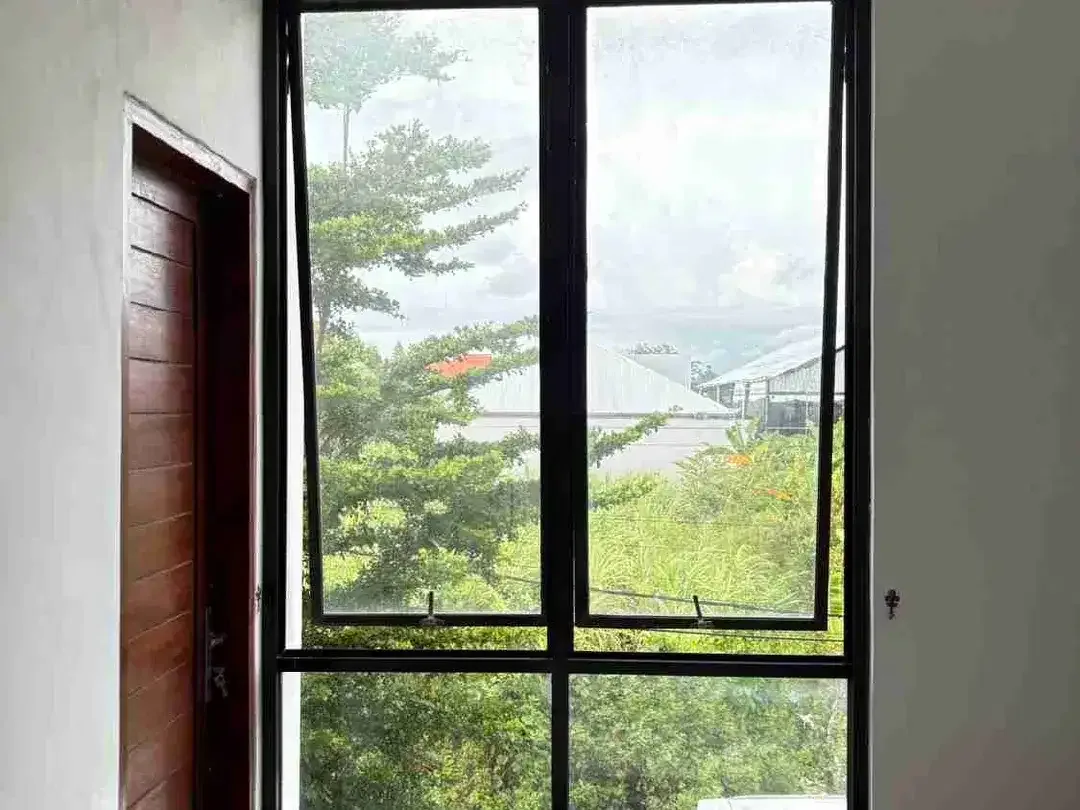 Disewakan Rumah 3KT di Lingkungan Elit Renon. Sewa minimal 2 tahun. - Image 4 of 9