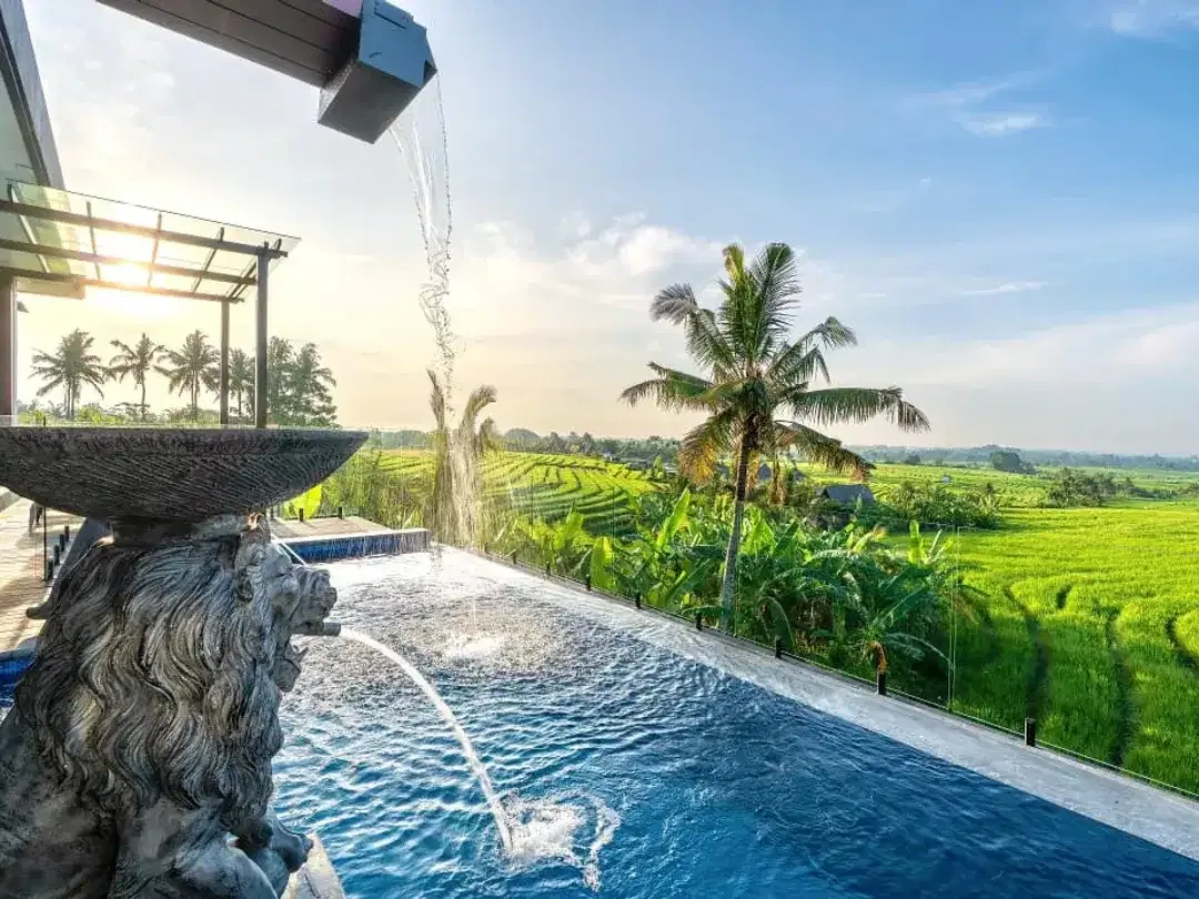 Luxury Villa With Ocean & Paddy Field View in Tabanan - Image 1 of 10