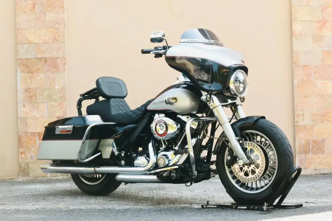 Harley davidson Ultra Classic like new Fatboy Dyna Electra police - Image 2 of 4