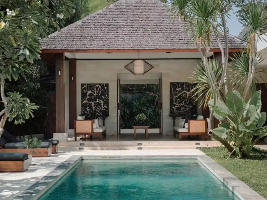 EXLUSIVE VILLA FOR SALE IN KEROBOKAN BADUNG - Image 3 of 10