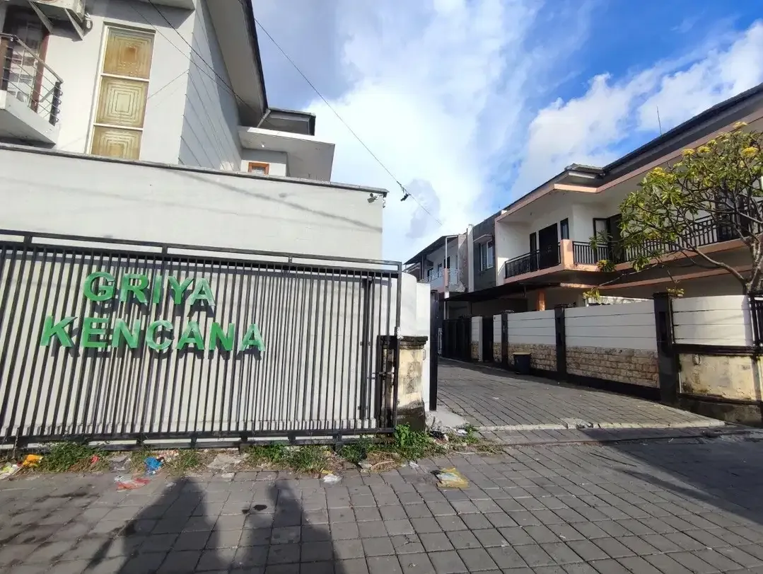 Rumah Tinggal 2 Lantai di area Diponegoro Pedungan - Image 5 of 6