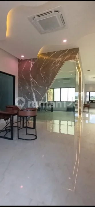Apartemen Gedung Dengan View Pantai Padang Galak Sanur Bali Cocok Untuk Investasi Dan Office - Image 3 of 4
