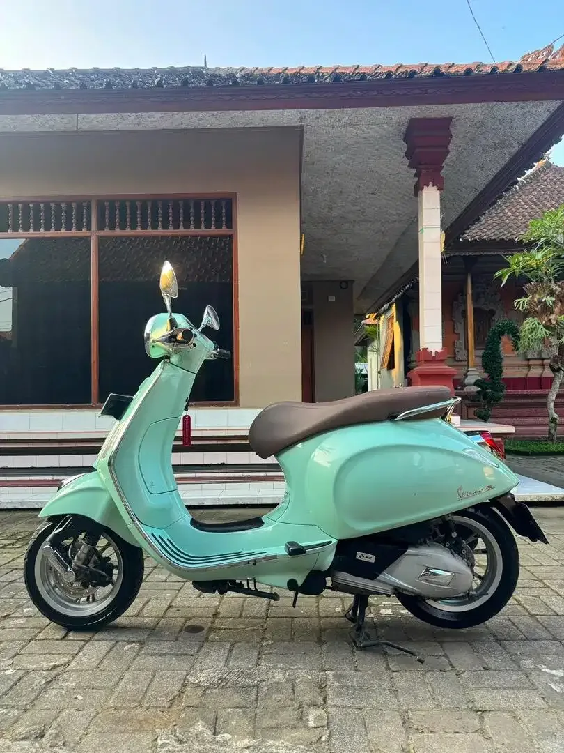 Vespa primavera 2023 #bintang dewata motor # - Image 1 of 4