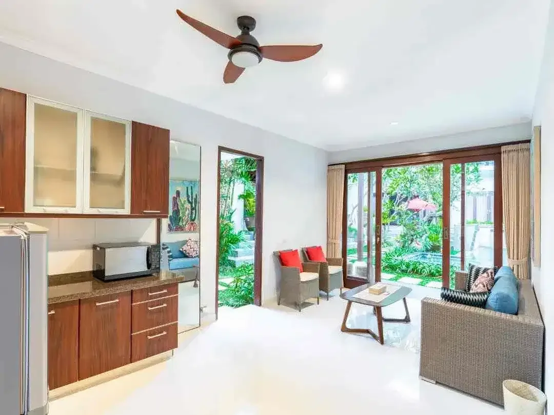 For Sale Modern Contemporary Balinese Villa in Heart of Echo Beach Canggu - Image 10 of 10