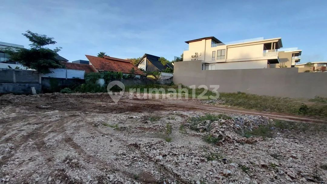 Tanah Ocean View Dekat Pantai Melasti di Kawasan Villa Luxury - Image 4 of 4