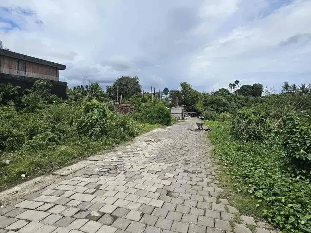 Lahan prime kawasan villa elite lokasi di prerenan - Image 3 of 9