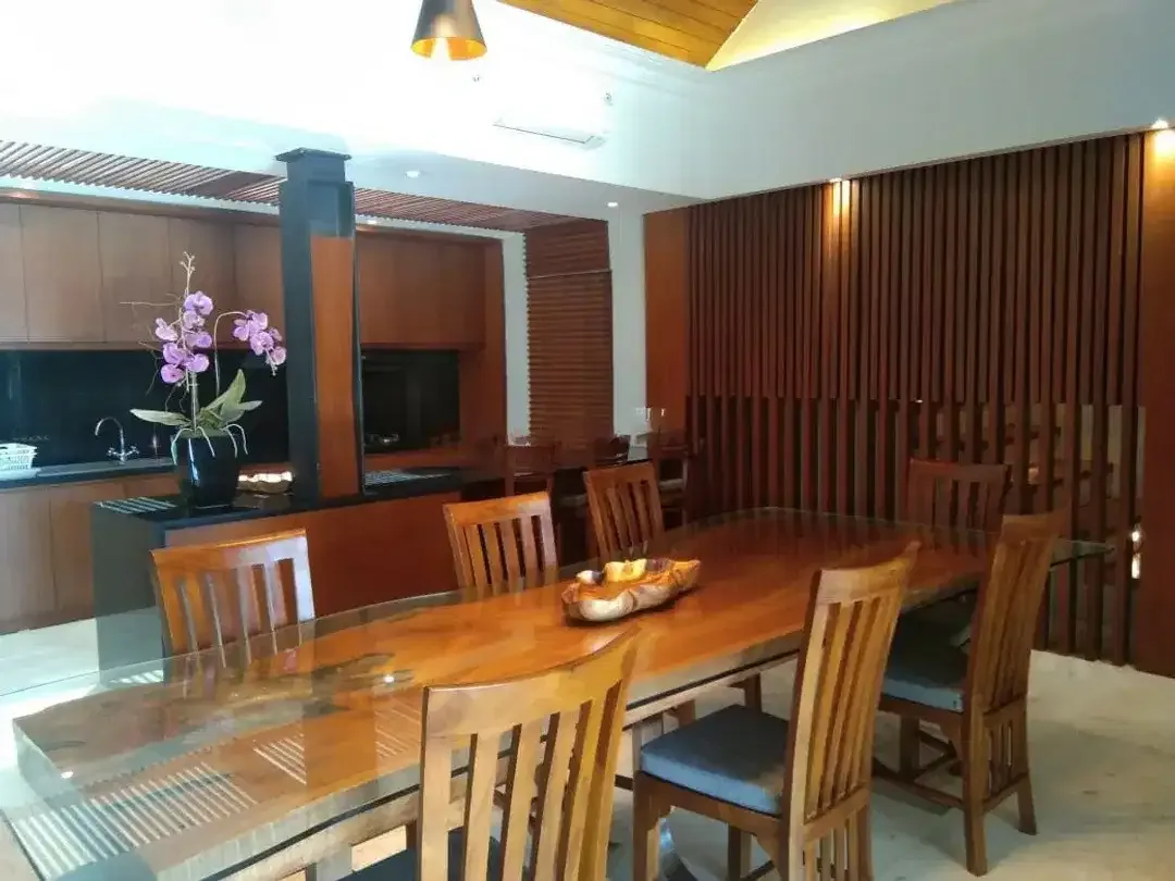 Luxurious Beachfront Lifestyle Villa - Freehold, Nusa Dua - Image 5 of 10