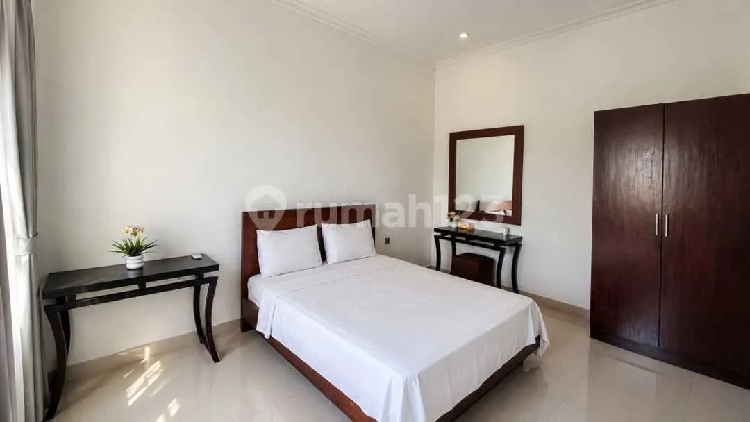 2Br Villa Kerobokan - Image 3 of 4