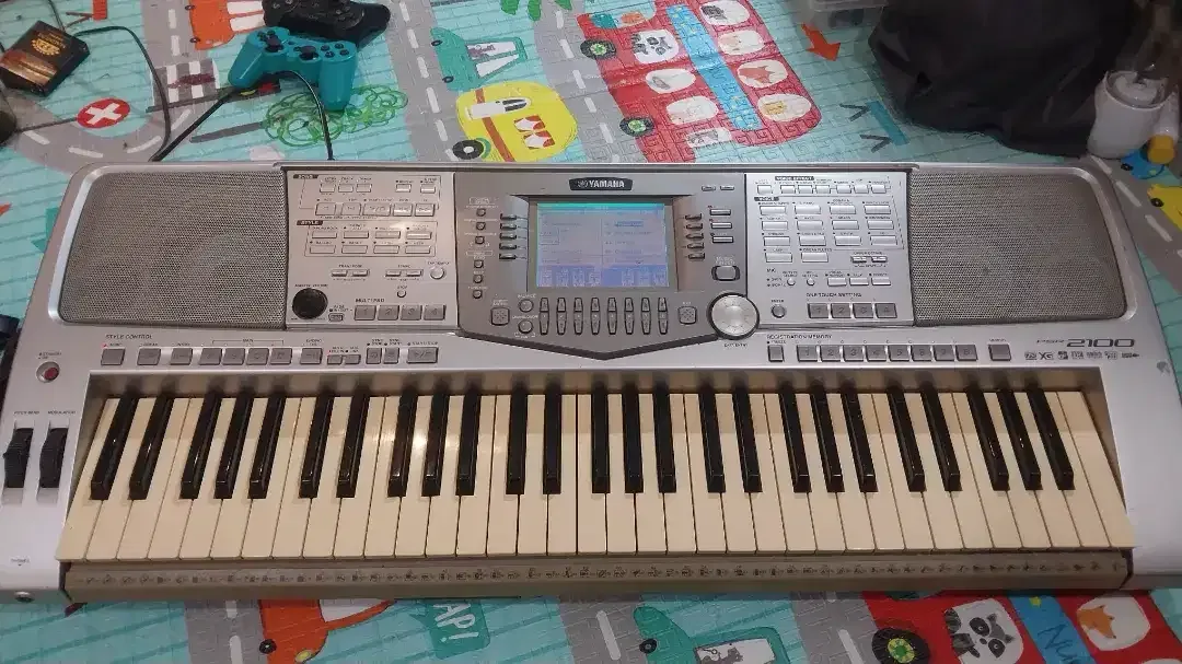 Keyboard organ piano yamaha psr 2100 - Image 3 of 3