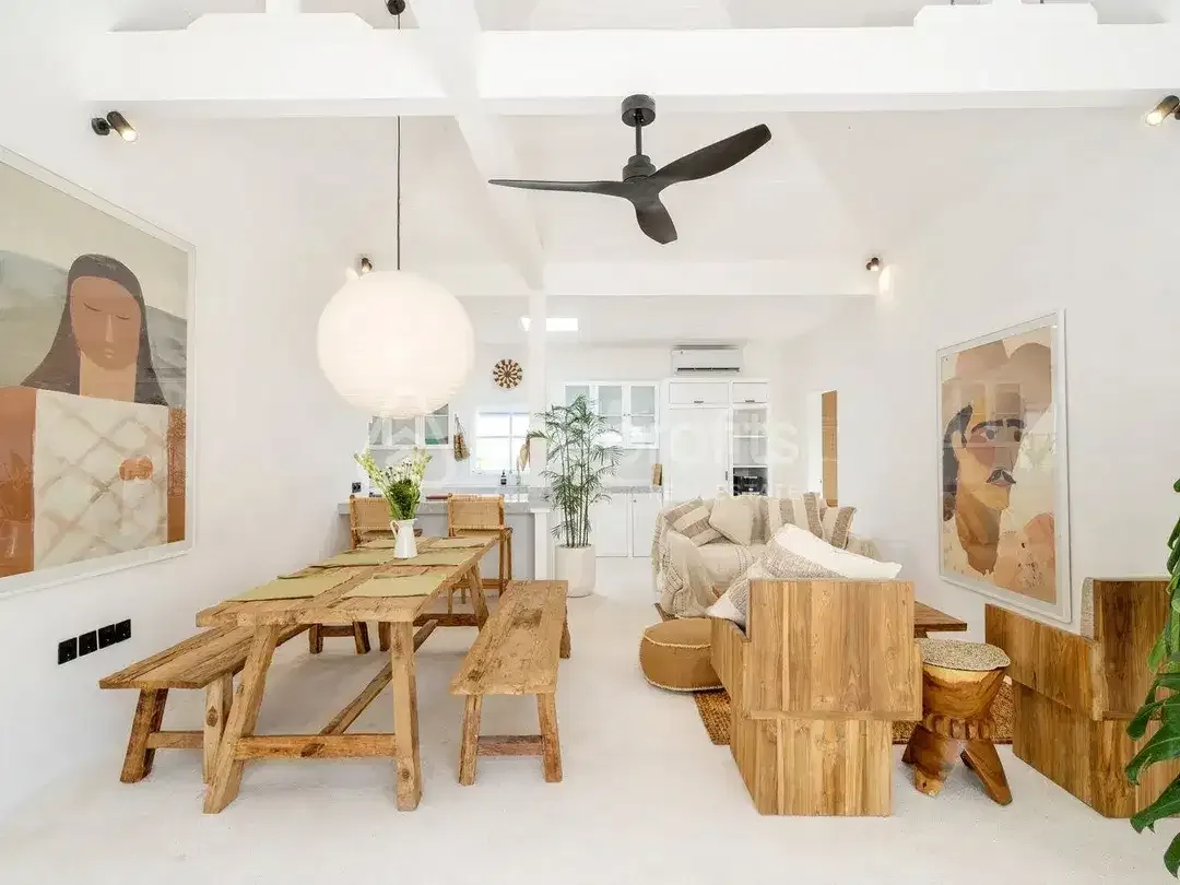 Fascinating 2 Bedrooms Villa in The Heart of Berawa - Image 4 of 10