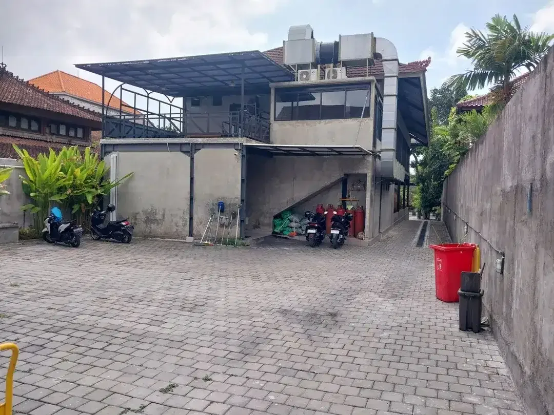 Dijual Resto 2 Lantai Lokasi Di Bypass Sanur - Image 2 of 5
