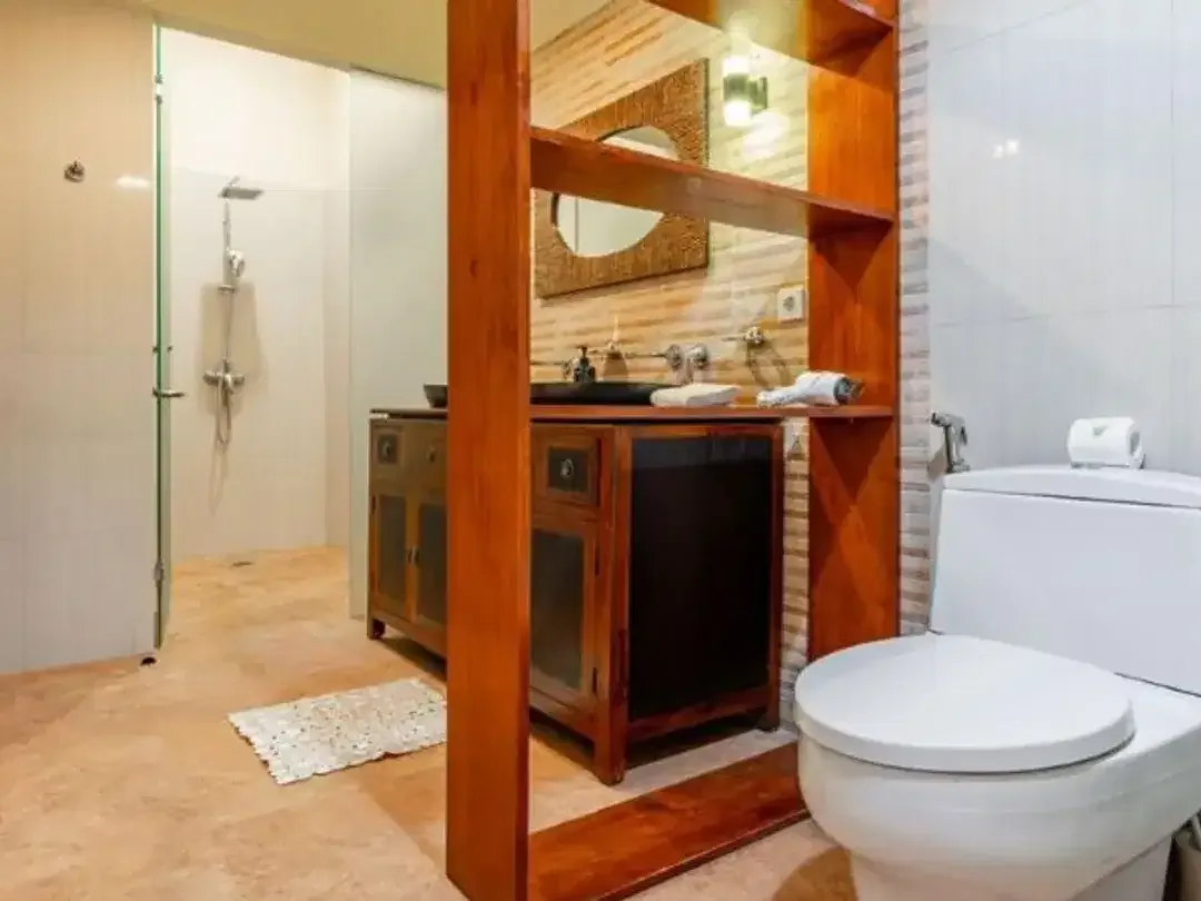 VILLA LUXURY DEKAT PANTAI MUNDUK CATU CANGGU BADUNG - Image 9 of 10