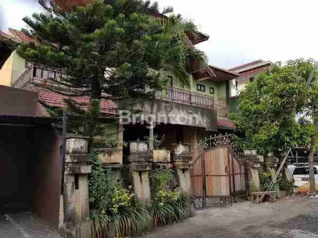 TURUN HARGA RUMAH LUAS COCOK UNTUK INVESTASI LOKASI PEMOGAN DENPASAR SELATAN - Image 1 of 8