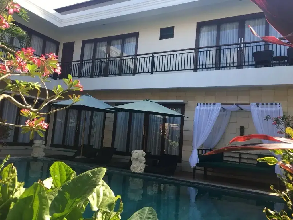 Villa 5 Bedroom di Bali Cliff Ungasan hanya 6 menit ke Melasti - Image 2 of 10