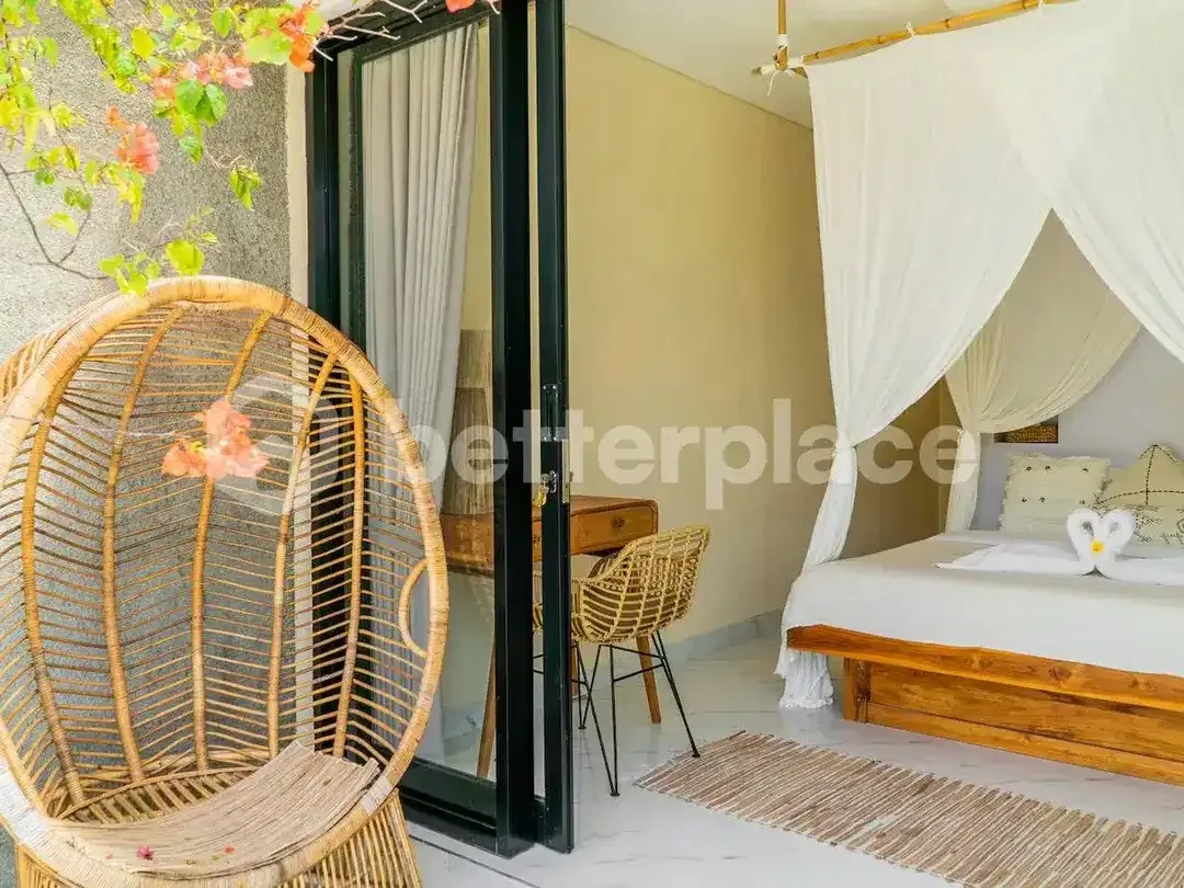 Modern 2 Bedroom Villa with Garden in Kerobokan - Image 7 of 10