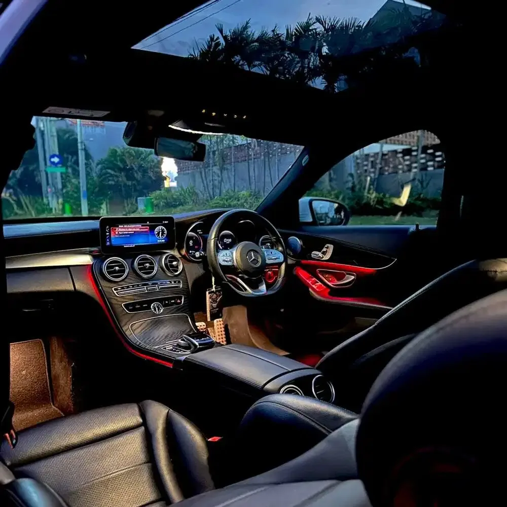 BUC Mercedes-Benz C300 2019 Amg line - Image 4 of 7
