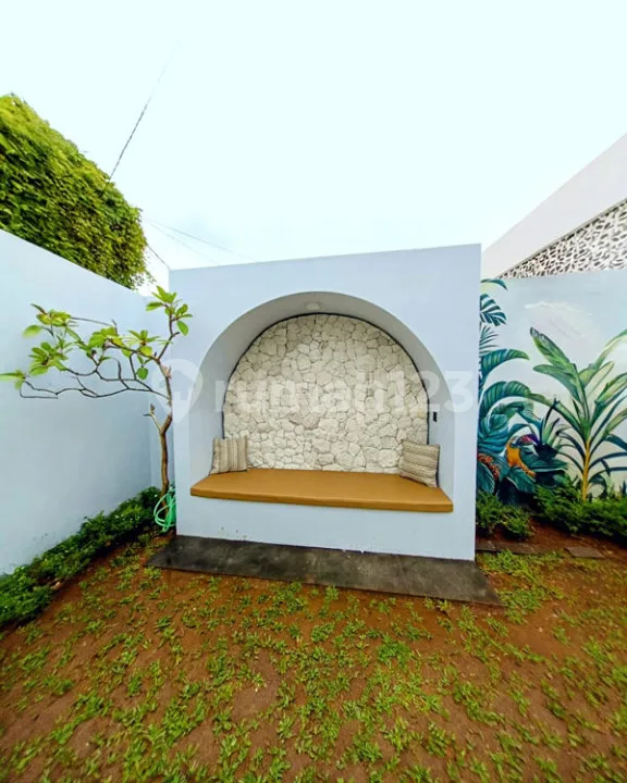 Amr-024.Mhy Luxury Annual Rental Villa In Sanur - Private Pool & Tropical Garden Living - Image 4 of 4