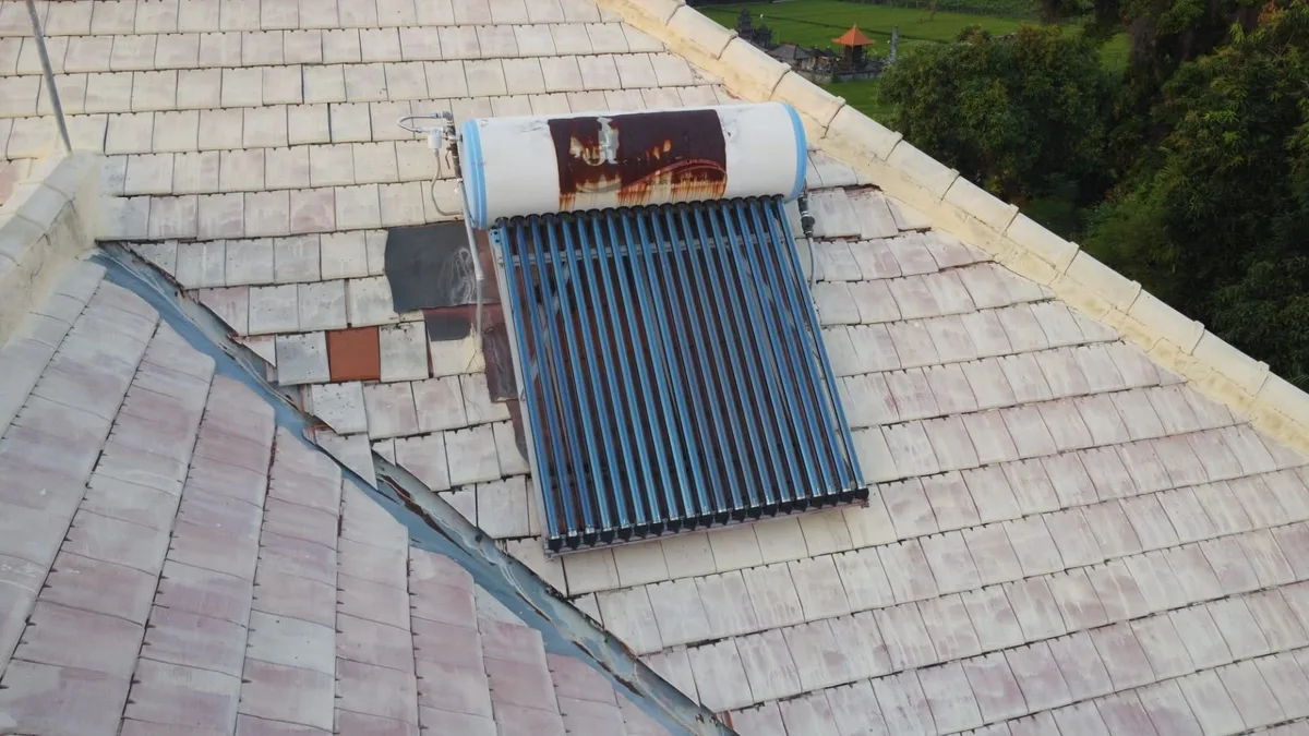 SOLAR WATER HEATER POLARIS - Image 1 of 3