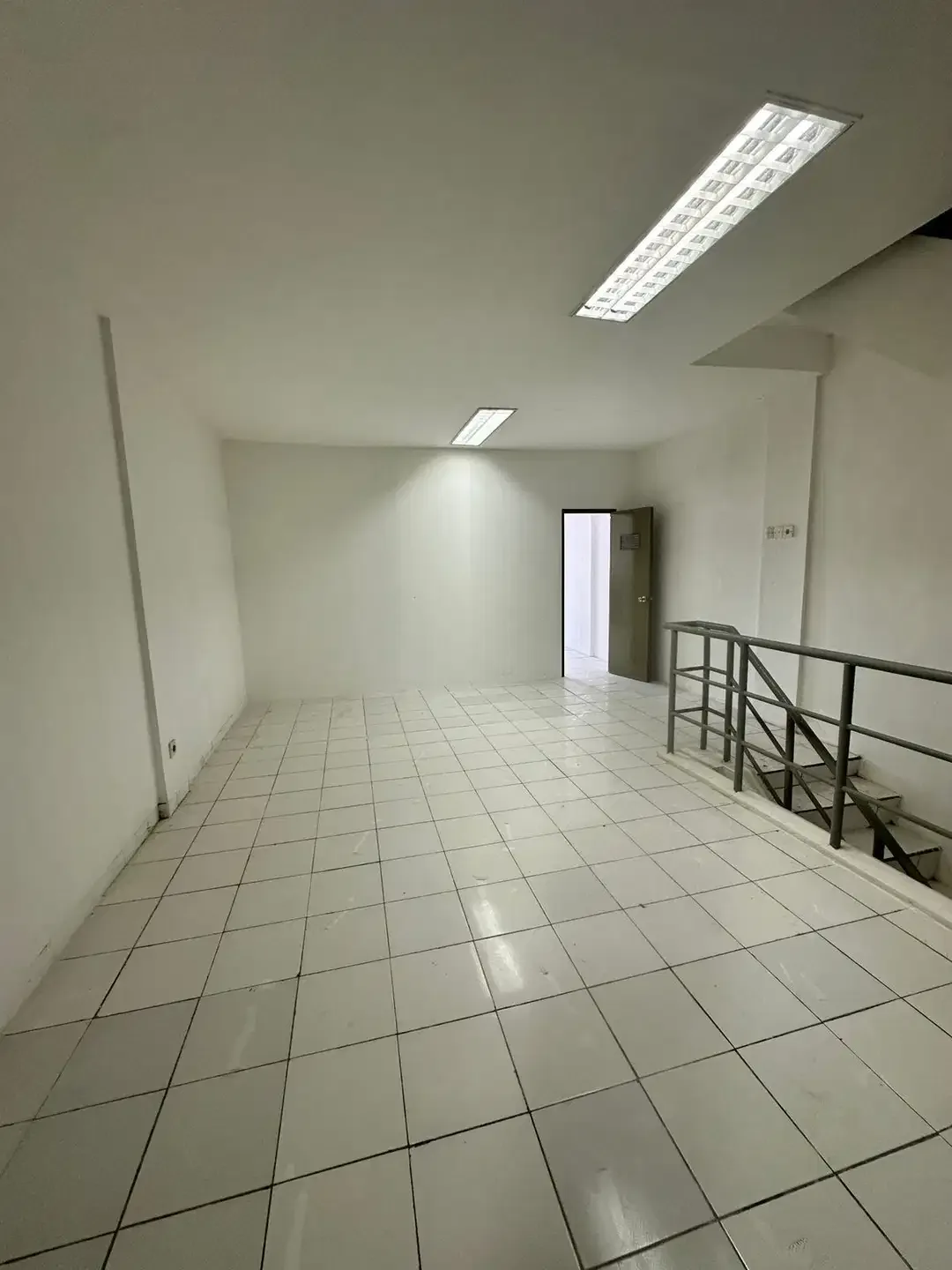 Dijual Ruko di Komplek Pertokoan Sudirman Agung, Denpasar - Image 7 of 9