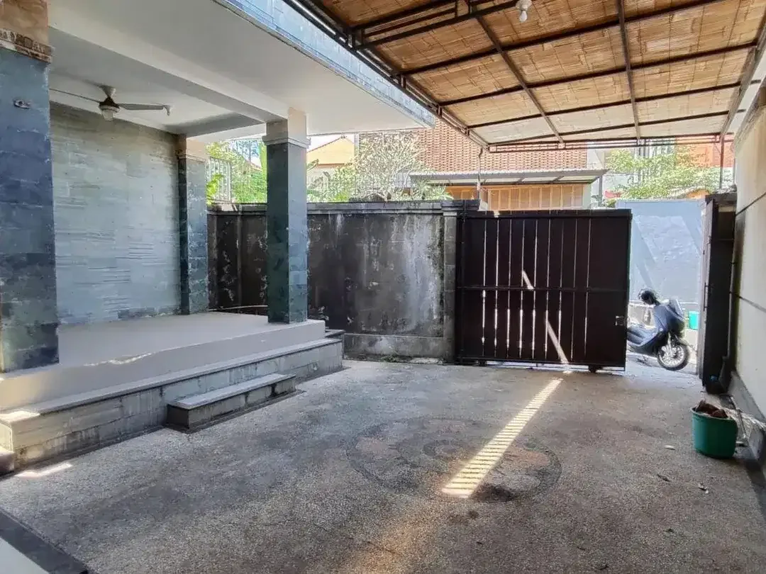 Rumah Dijual 2 Lantai Ubung Lokasi Strategis Pusat Kota. - Image 6 of 10
