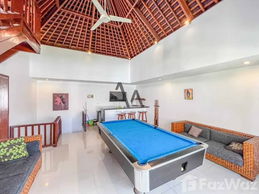 3 Bedroom Villa for rent in Batu Bolong, Bali - Image 8 of 10