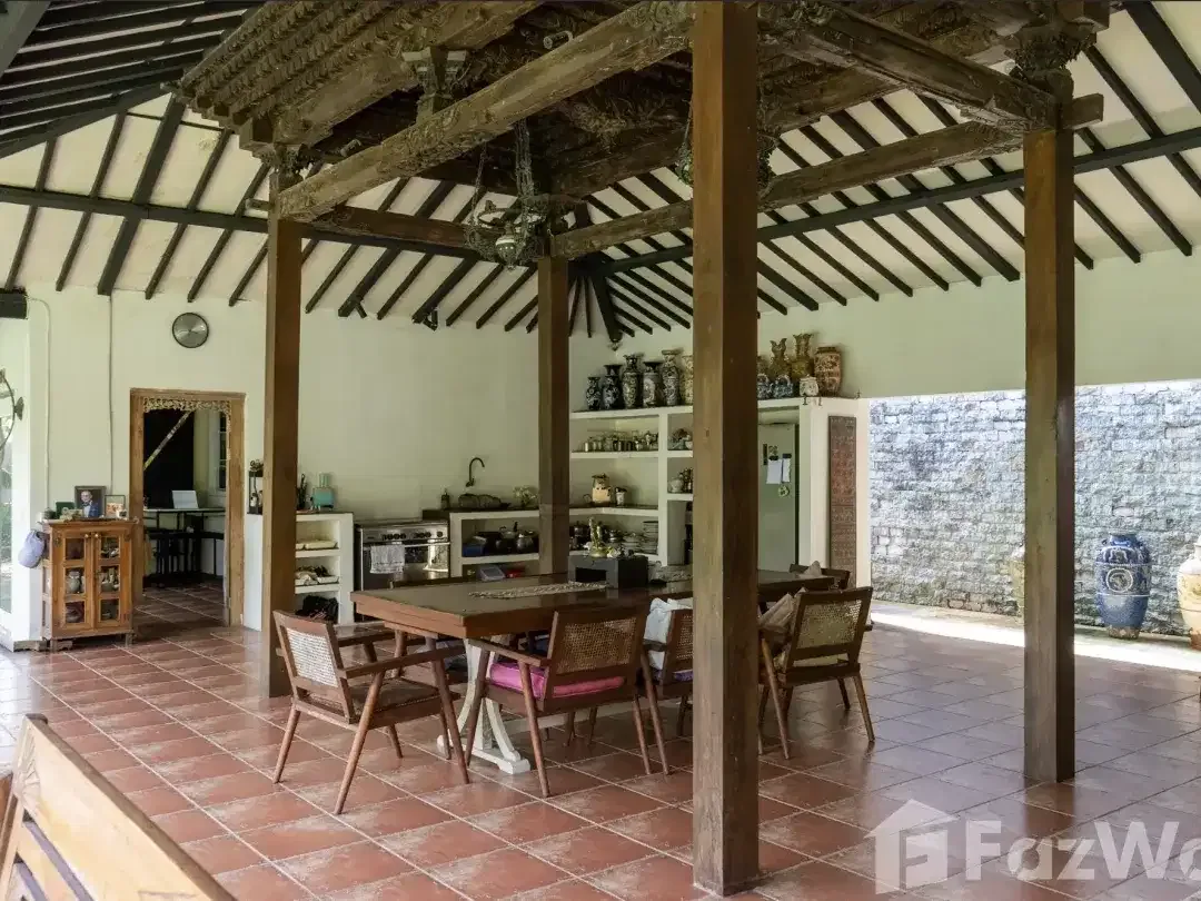 6 Bedroom Villa for sale in Jimbaran, Bali - Image 7 of 10