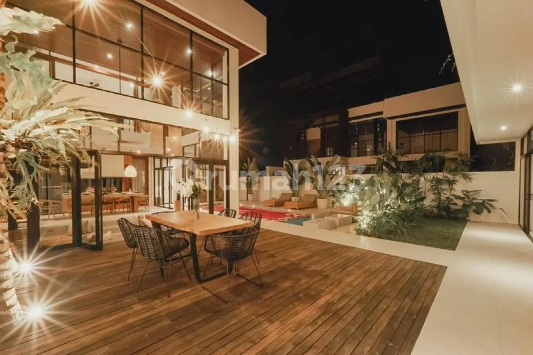 Leasehold - Designer Villa With Two Private Pools In Prime Pererenan, Bali - Image 4 of 4