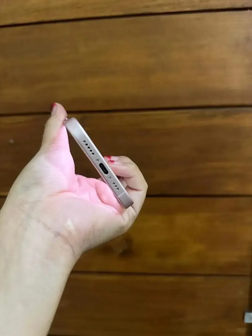 iPhone 15 256GB iBox Mulus - Image 4 of 6