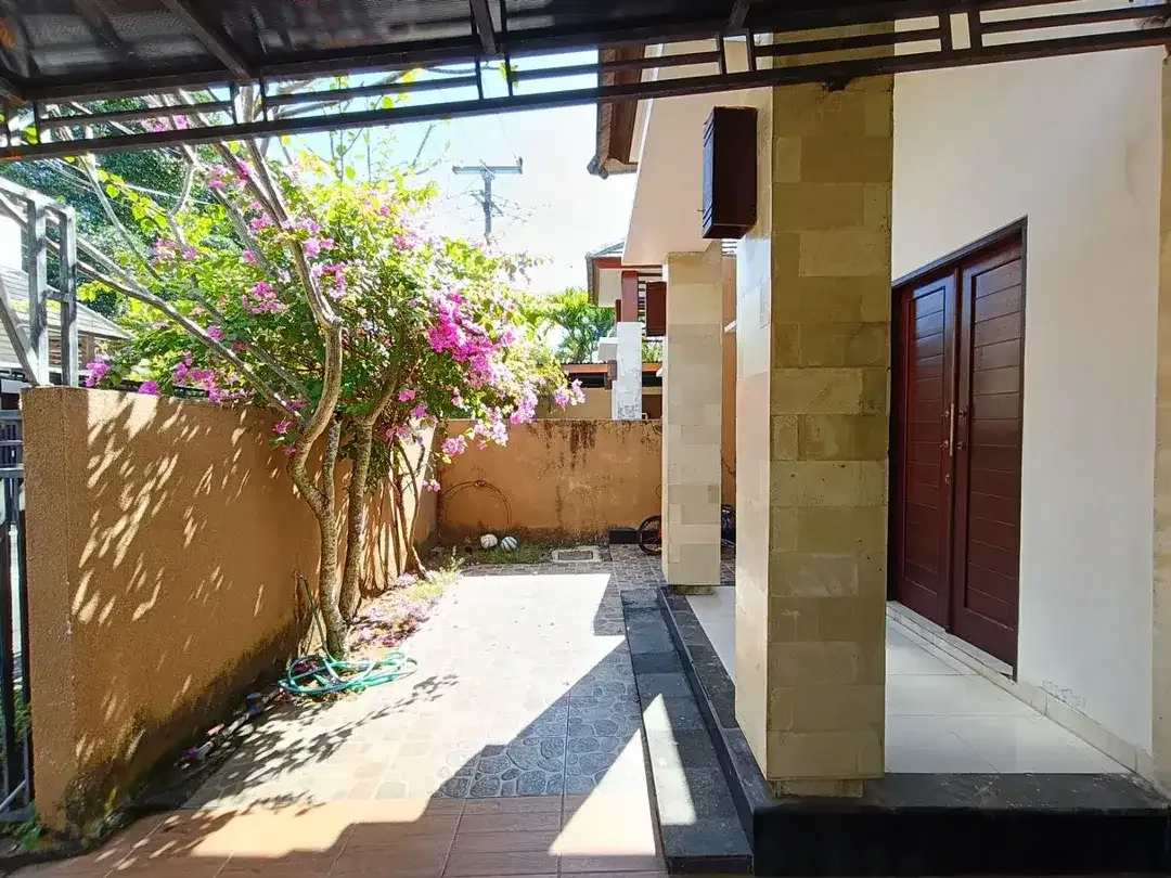 Rumah TERMURAH di Royal Garden, One Gate, Security 24 Jam, Ada Club House, Kids Friendly! - Image 9 of 10