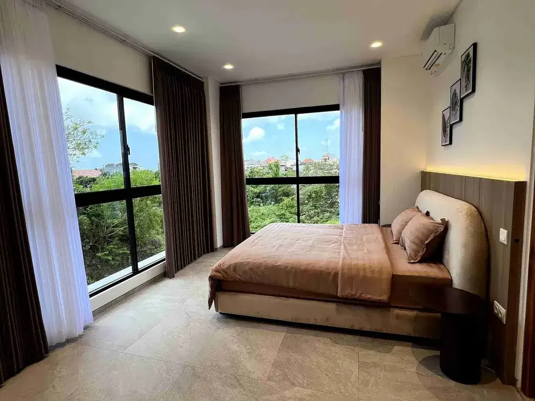 For Sale Luxury Fully-Furnished Villa in Jimbaran, Bali - Image 9 of 10