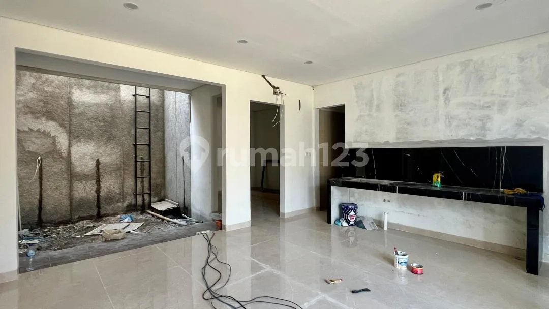 Dijual Rumah 2Lantai 2Menit Dari Pintu Tol - Image 2 of 4