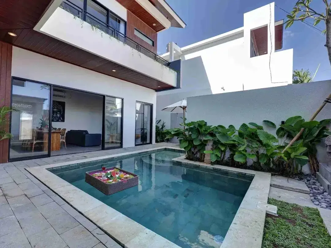 Exclusive Luxury Villas Near Sanur Beach – Limited to 9 Units, High ROI Investment - Image 6 of 10