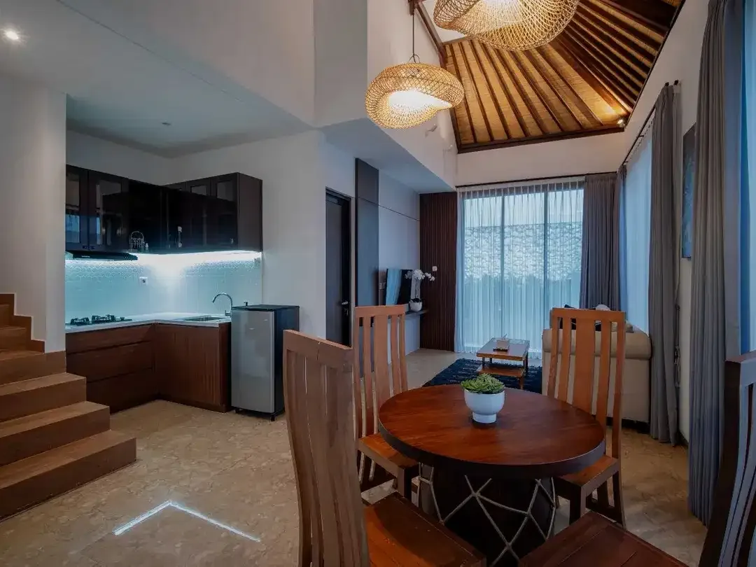 2 BEDROOM MODERN VILLA JIMBARAN - Image 4 of 10