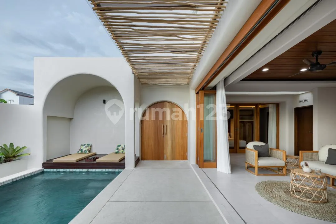 2Br 2Bth Mediterranean Villa Full Furnished - Image 3 of 4