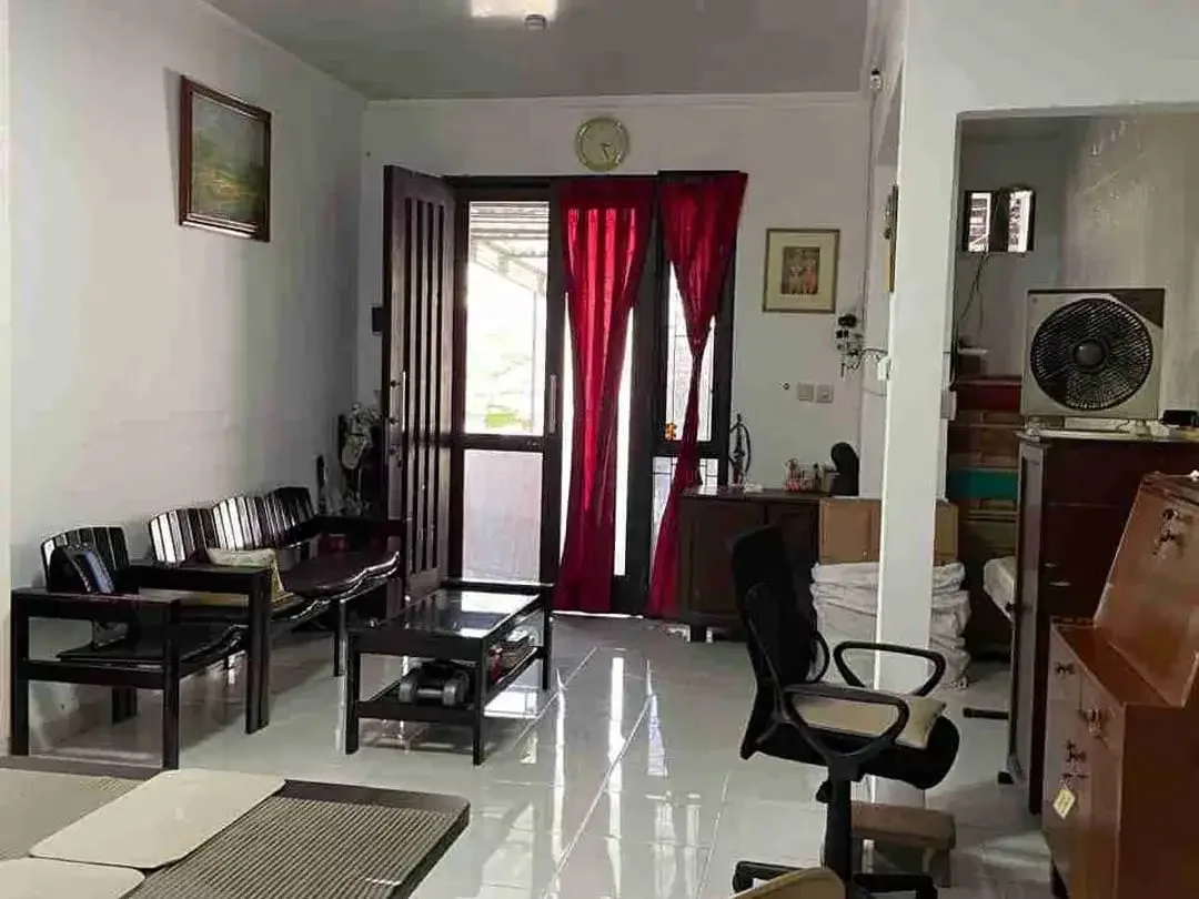Rumah Lantai 2 Tropic Residence Taman Griya - Image 5 of 8