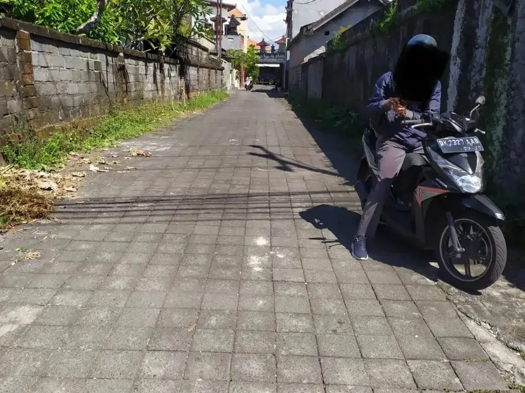JUAL TANAH DI PERUMAHAN BATUBULAN - Image 3 of 4
