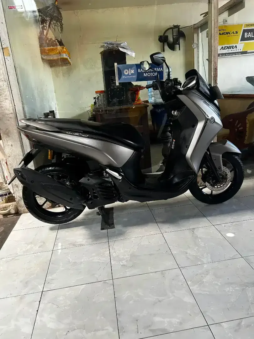 YAMAHA LEXI 125 TAHUN 2018 PAJAK HIDUP SURAT LENGKAP - Image 5 of 7