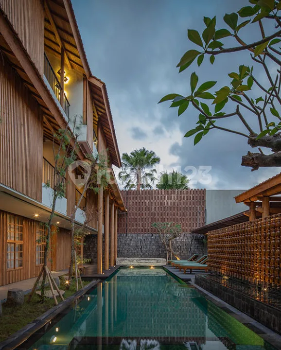 [Amr-032.T2] For Rent Deluxe Room With Jacuzzi Apartment In Jl. Pandawa Legian Kuta Bali - Image 1 of 4