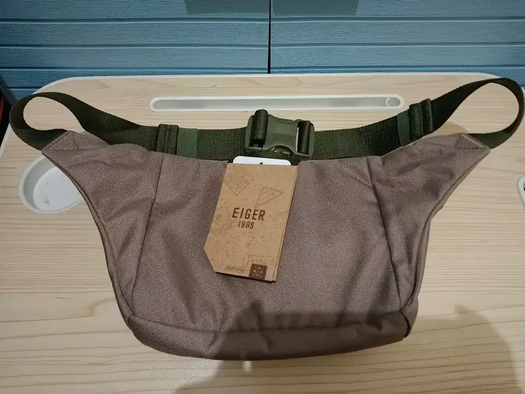 Tas Waistbag/Selempang/Pinggang Merk EIGER 100% ORIGINAL Uk37x11x16cm - Image 2 of 8
