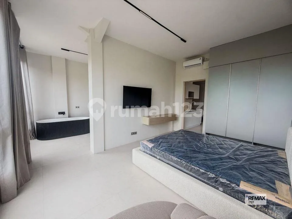Contemporary 2 Bedroom Apartment With 55-Year Leasehold In Prime Ubud - Image 4 of 4