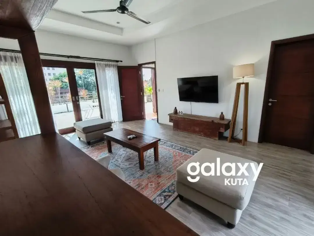 DISEWAKAN VILLA CANTIK DI PETITENGET DEKAT PANTAI BATU BELIG BADUNG - Image 8 of 10