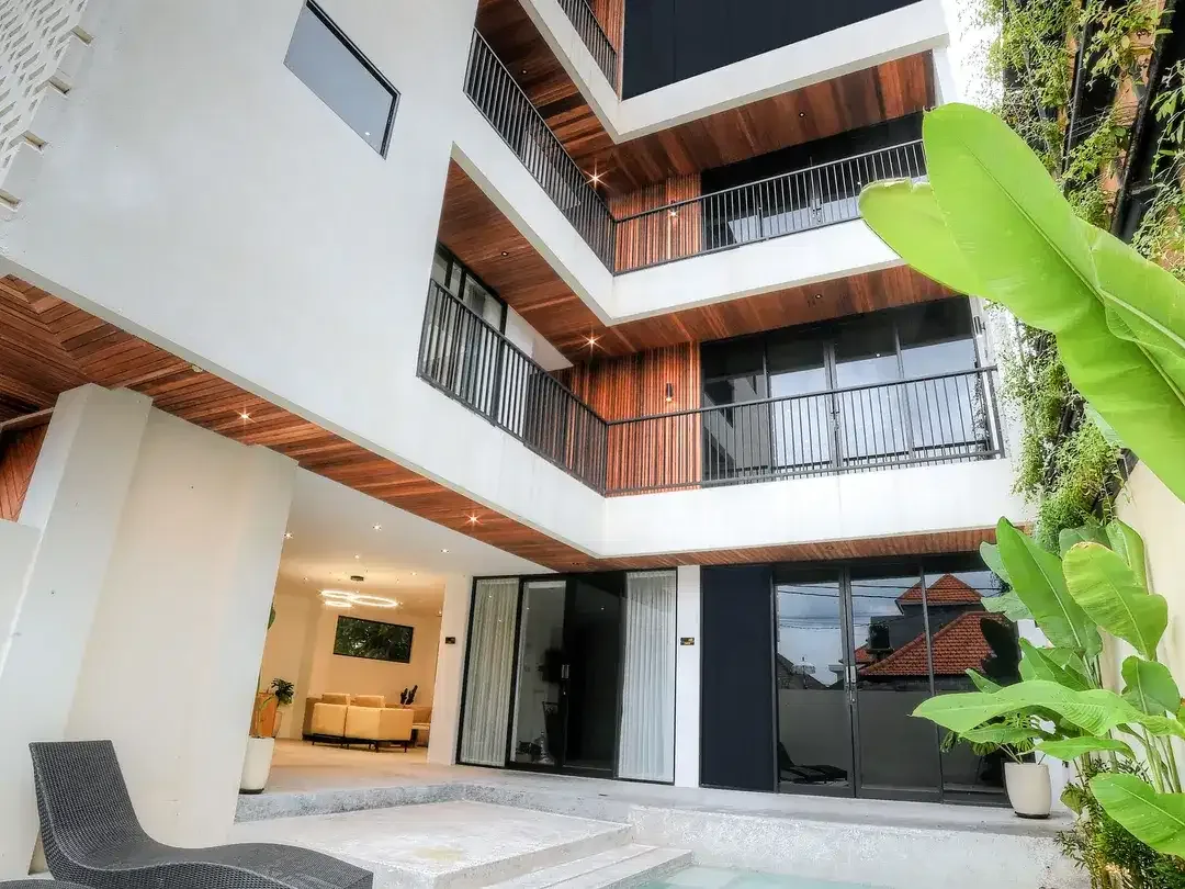 Leasehold - Exclusive Modern Suites in Prime Canggu Location, Bali - Image 1 of 10