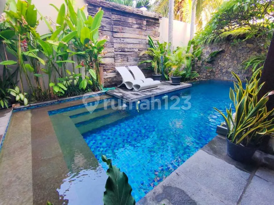 Cozy One Gate System Villa In Kerobokan Near Kudeta Beach Club - Image 1 of 4