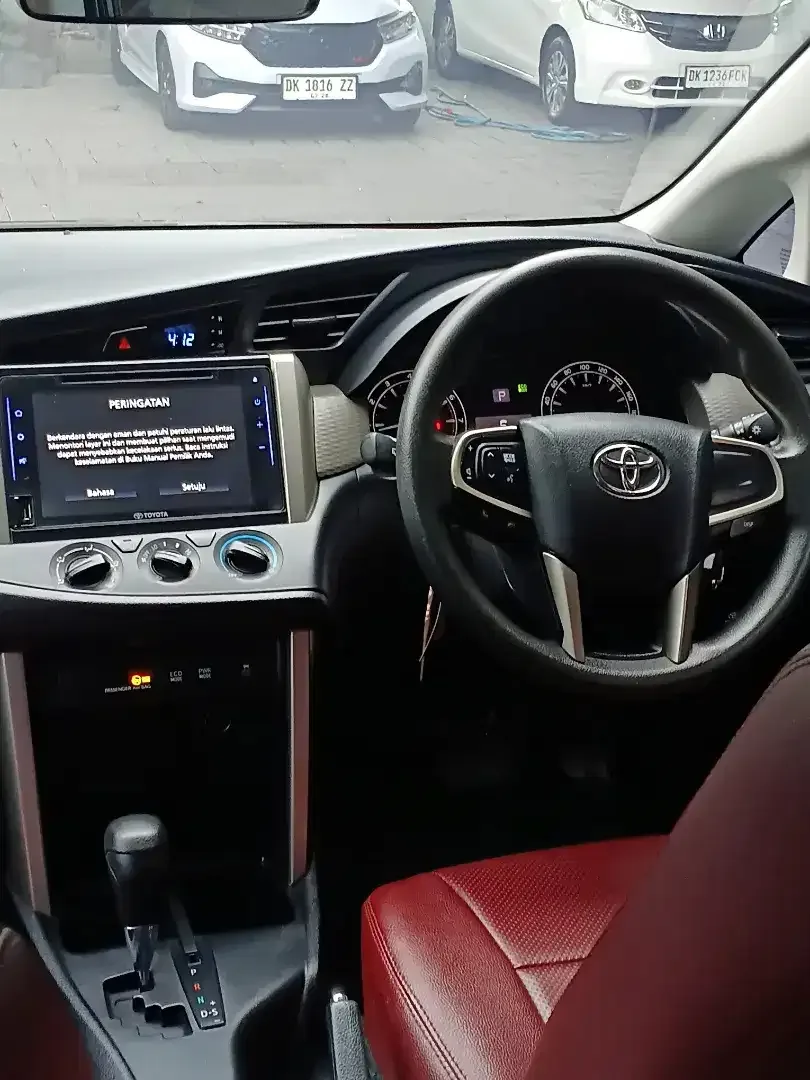 INNOVA NEW MODEL MATIC BENSIN SUPER ISTIMEWA SIAP PAKAI - Image 8 of 10