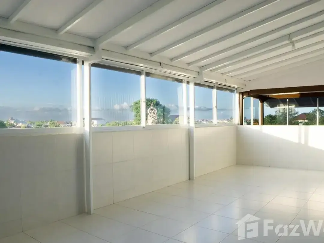 Hot Listing: 4-Storey Apartment in SEMINYAK BALI - Image 5 of 9